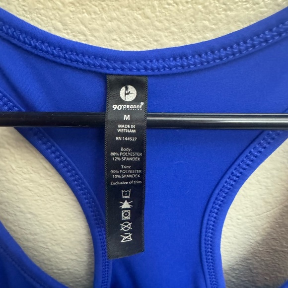 Activewear open side tank - Picture 3 of 4